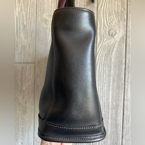 Vintage Coach Bleecker Street handbag. Made in USA 🇺🇸 outside pocket, dk gray - Picture 12 of 15